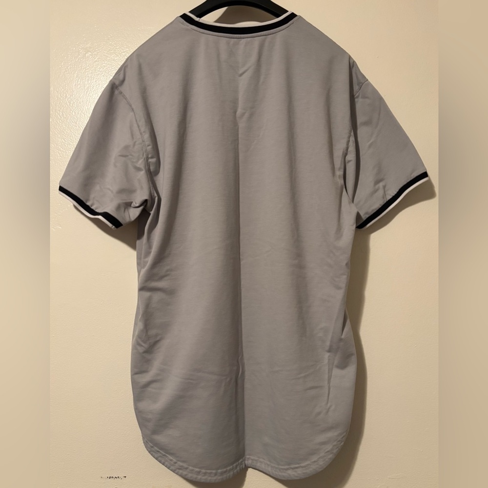(2) BYLT Men’s Striped Ringer Tees- XL, NAVY AND GREY - Picture 6 of 8